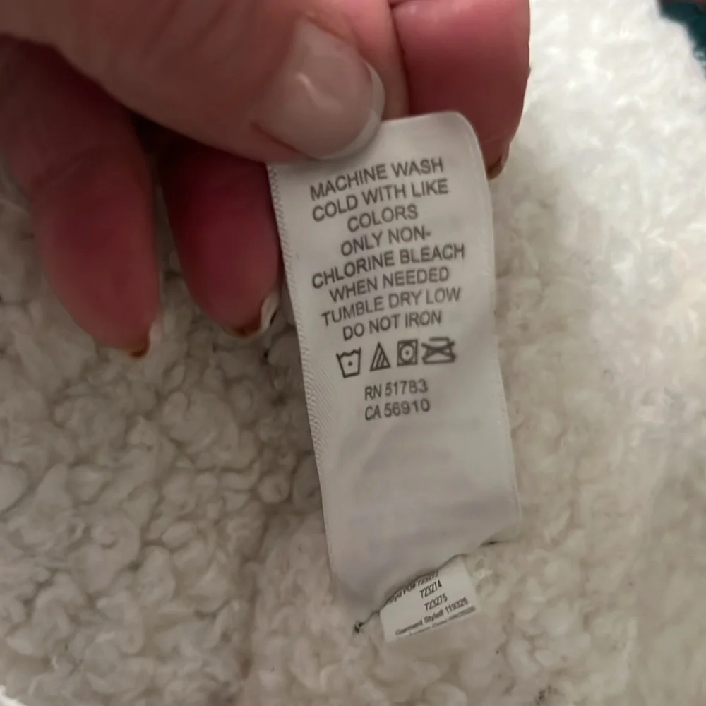 Maurices Green,Red,White Vest-Small